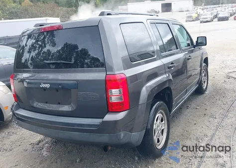 2014 Jeep Patriot Sport z USA, uszkodzony, nr VIN 1C4NJPBA1ED777871